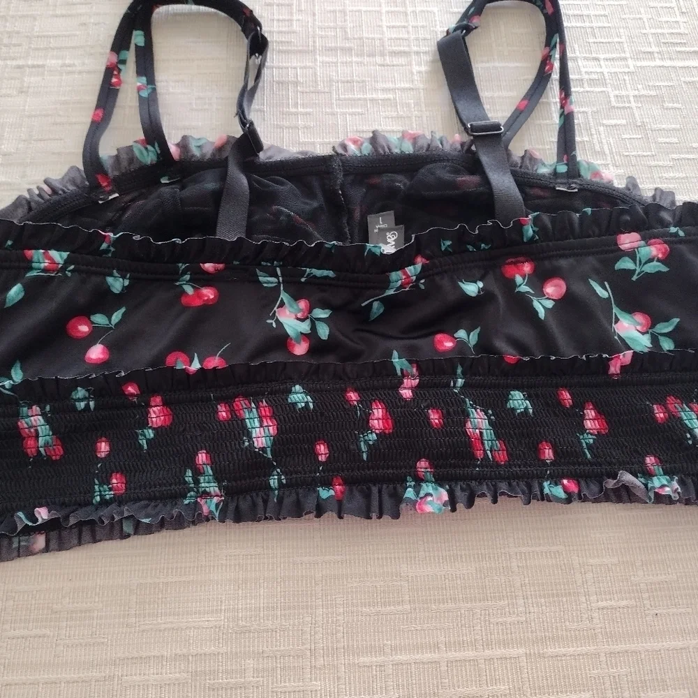 Torrid Plus Size 1 SMOCKED KEYHOLE BRALETTE MICROFIBER CHERRIES BLACK 1X NWOT